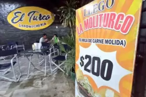 Horror en Tucumn: un delincuente le cort los dedos con un machete a un delivery