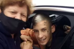 Una abuela le pidi una foto a L-Gante, pero no saba quin era