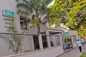 Una mujer muri por la ola de calor y fue hallada junto a un esqueleto seco