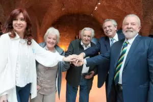 Diez expresidentes pidieron al FMI que ponga condiciones ms flexibles para acordar con la Argentina