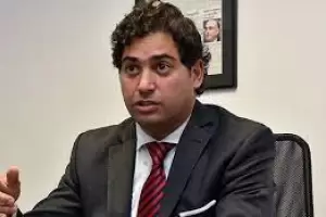 Por conducir alcoholizado, le suspendieron el carnet de conducir a Emilio Rosatti, el hijo del titular de la Corte Suprema