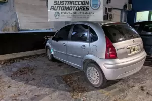 Secuestran un autom�vil con pedido de captura
