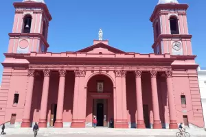 Homenaje a Bertha Galarza de Lobo: Una vida dedicada a la educacin