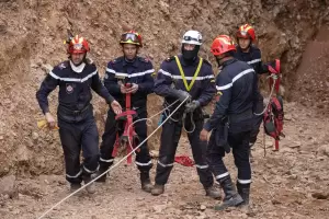 Momentos decisivos en el rescate del nio de 5 aos que cay en un pozo