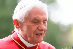 Papa Benedicto XVI pidi perdn, pero neg haber actuado mal frente casos de abuso sexual de sacerdotes contra nios