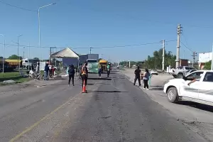 Continan las protestas de los empleados cesanteados del municipio de Recreo