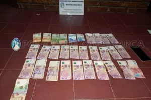 Adolescente rob $ 17 mil