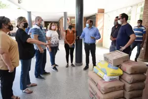 Saadi supervis obras de refaccin de las Escuelas