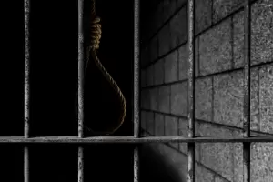 Por supuesto retardo judicial, un detenido se ahorc� en el calabozo