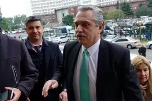 Alberto Fernndez defendi a Cristina Kirchner y neg "arbitrariedades" en la distribucin de obra pblica