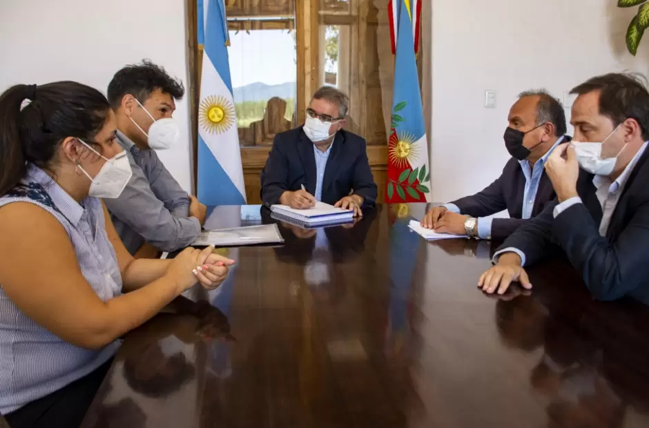 Jalil recibio al intendente de andalgala