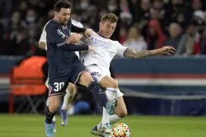 Octavos de la Champions League: El PSG gan con un Messi deslucido