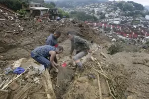 Temporal en Brasil: al menos 34 muertos por un inundaciones en Petr�polis