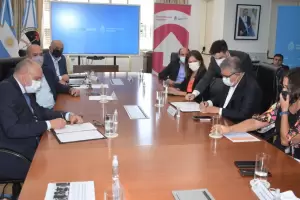 Catamarca firm el convenio para recibir el fondo compensador para el transporte pblico