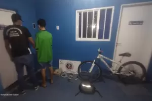 Lo atraparon cuando circulaba en bici con droga
