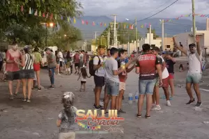 Vecinos de Saujil se preparan para vivir al pleno el carnaval