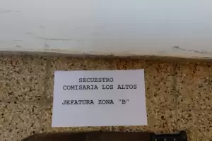 Intent atacar a un adolescente de 17 aos con un machete