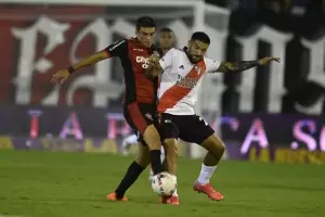 River Plate le gan� a Newell's con dos goles en Rosario