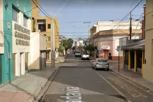 Remisero se descompens y muri mientras manejaba en el centro