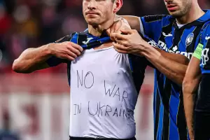 El desesperado pedido de un jugador ucraniano en medio del partido de Atalanta: �No a la guerra�