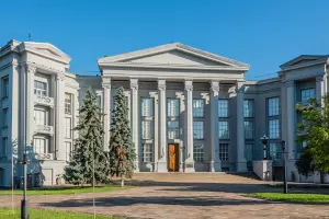 Los museos ucranianos buscan proteger sus colecciones de los bombardeos