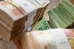 Encontr� medio mill�n de pesos, lo devolvi� y no quiso recibir nada a cambio