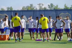 Boca cambia de esquema para visitar a Independiente