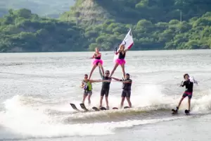 Hoy cierra el evento de wakeboard y ski nutico en Las Pirquitas