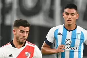River y Racing empataron 2 a 2 en el Monumental