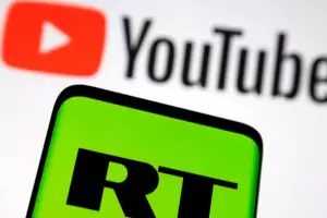 YouTube bloque a dos medios rusos en Europa por la guerra en Ucrania