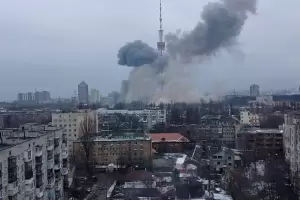 Cinco personas murieron en el ataque ruso a una torre de televisin en Kiev