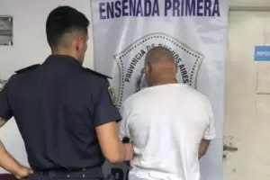 Lo detuvieron por golpear a su expareja y obligarla a tomar lavandina