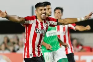 Estudiantes dio vuelta la serie ante Audax Italiano y avanz� a la tercera fase de la Copa Libertadores