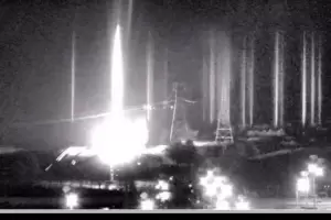 Apagaron el fuego en la central de Ucrania y Zelenski acus a Putin de "terror nuclear"