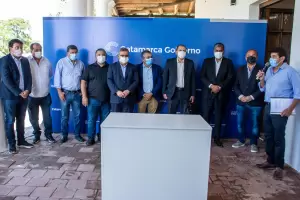 Jalil entreg aportes por $ 47 millones a municipios para garantizar transporte escolar