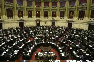 Tras tres meses de "parlisis", el oficialismo del Senado convoc a una sesin para la designacin de jueces