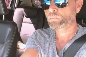 El estafador de Tinder argentino: Conquistaba mujeres para luego estafarlas y golpearlas