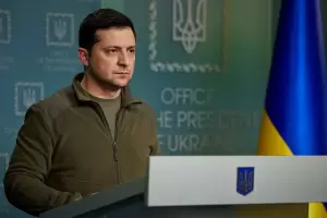 A pesar del pedido de Zelenski, la Unin Europea se niega a cerrar el espacio areo