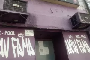 Lo hostig toda la noche, lo agredi brutalmente y lo asesin