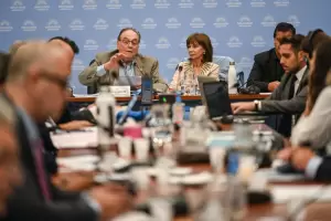 El oficialismo cedi ante la oposicin y hoy se vota el acuerdo con el FMI