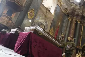 Ucrania llora a los soldados cados y los despide como hroes