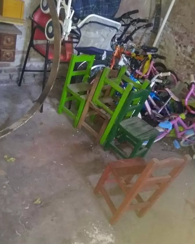 Presos de la Unidad Penal de Varones restauraron muebles para la Casa Cuna