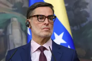 Venezuela pone condiciones a EE. UU. para negociar y se pronuncia como "aliado comprometido" de Rusia