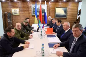 Ucrania y Rusia retoman este lunes las negociaciones y Mosc habla de un progreso significativo