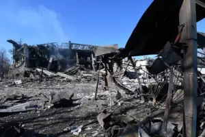 Ucrania denunci la destruccin masiva del aeropuerto de Dnipro