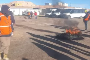 Se endurece el reclamo de los mineros Salar del Hombre Muerto