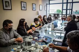 Periodo de sesiones extraordinarias: Reunin de Diputados con la ministra de Economa