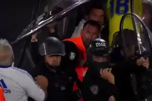 Tras los incidentes en el Superclsico, se les aplic el derecho de admisin a 319 hinchas de River