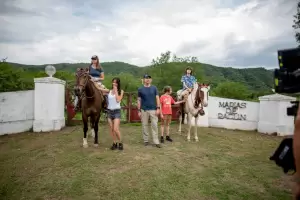 Catamarca lanz nuevo spot turstico con la participacin de Arana y familia