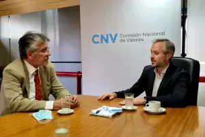 El senador Andrada present proyecto que plantea modificaciones a Ley de Mercados de Capitales